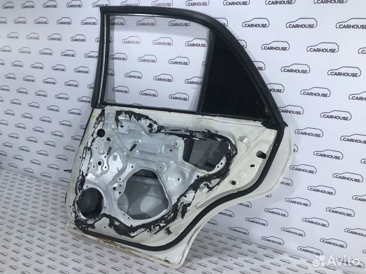 Дверь задняя правая Mazda Familia 1.5 2001