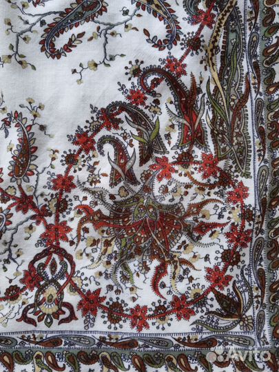 Платок Павлопосадский Балаганчик вид 3