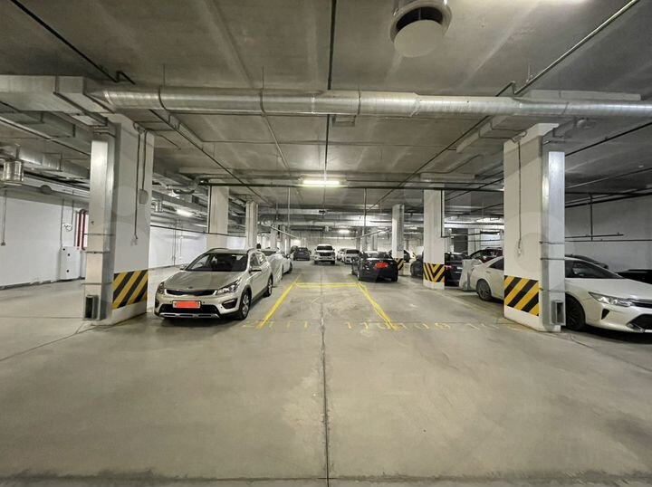 Машиноместо, 17 м²