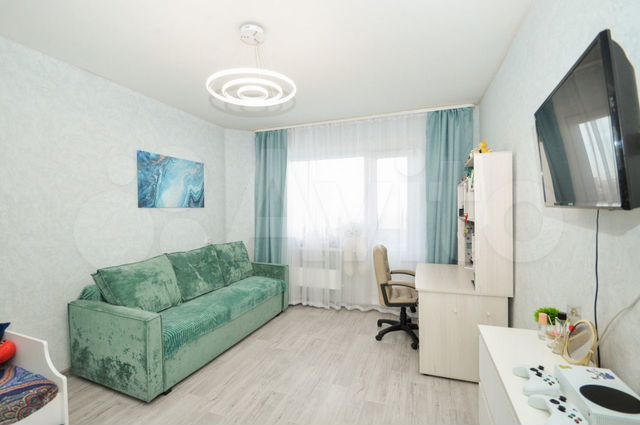 1-к. квартира, 42 м², 10/10 эт.