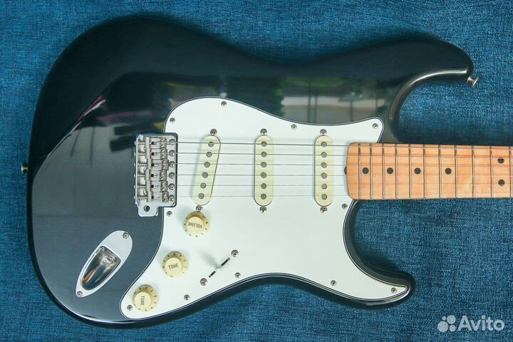 Fender Standard ST-45 Stratocaster BLK