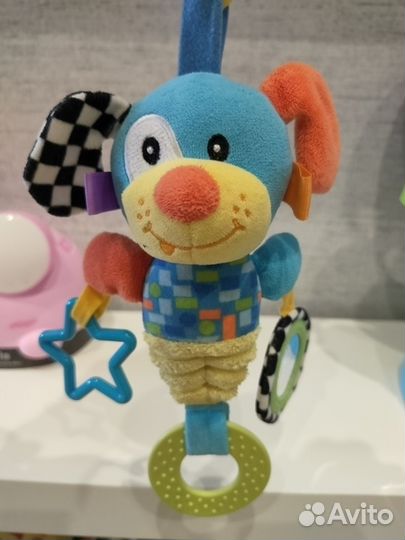 Развивающие игрушки для малышей