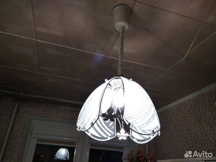 Светильники. Люстра