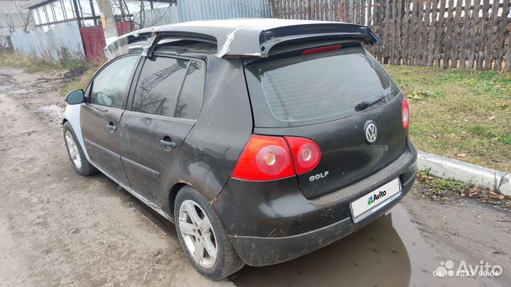 Volkswagen Golf 1.6 МТ, 2004, 192 000 км