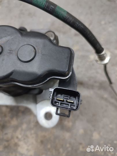 Суппорт задний левый