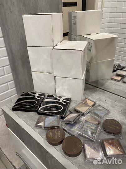 Косметика пакетом новая