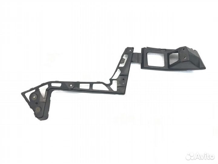 Кронштейн бампера задний правый Ford Mondeo седан
