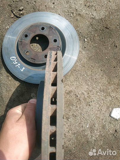 Тормозные диски передние mitsubishi outlander 3