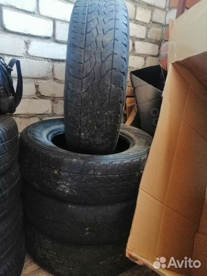 Yokohama Geolandar H/T-S G053 215/70 R16