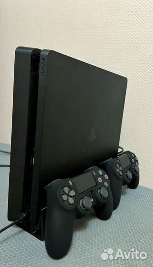 Sony PS4 slim