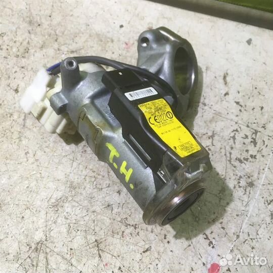 Замок зажигания Тойота Хайлендер