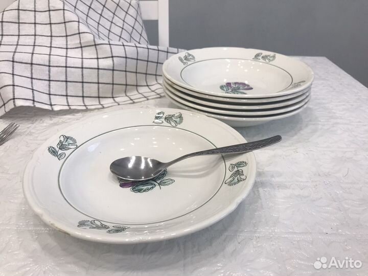 Набор столовой посуды