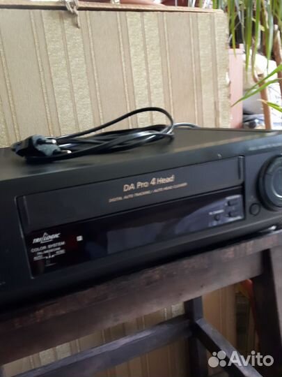 Видеомагнитофон sony DA PRO 4/ head SLV-E470EE