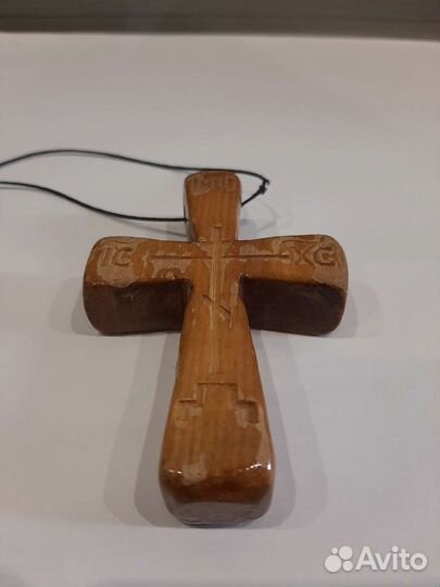 Крест деревянный