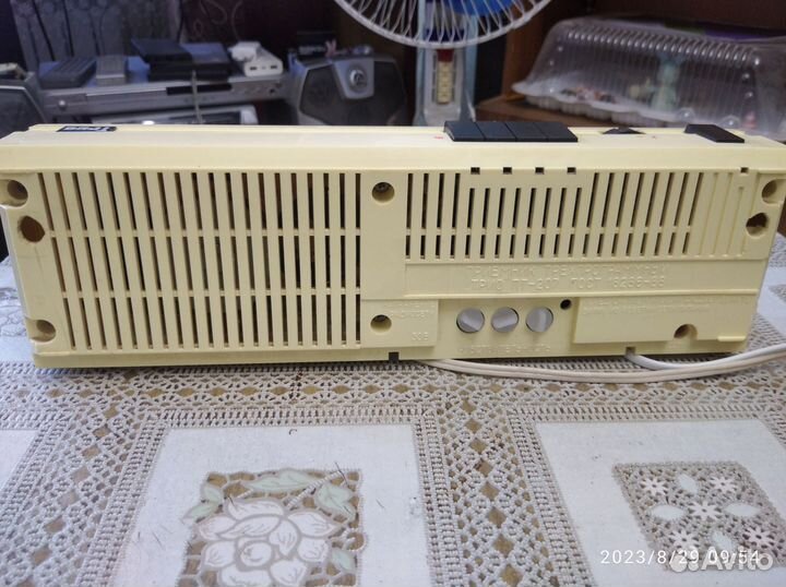 Приёмник трёхпрограммный 