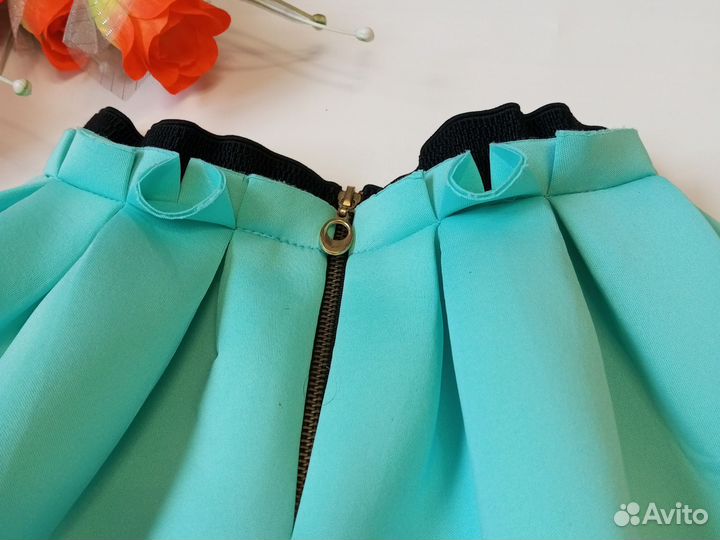 Юбка мятная неопрен