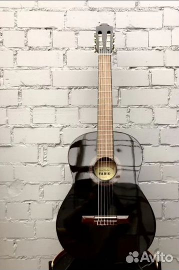 Гитары классика акустика новые в наличии