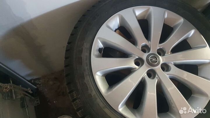 Диски на Опель оригинальные r17