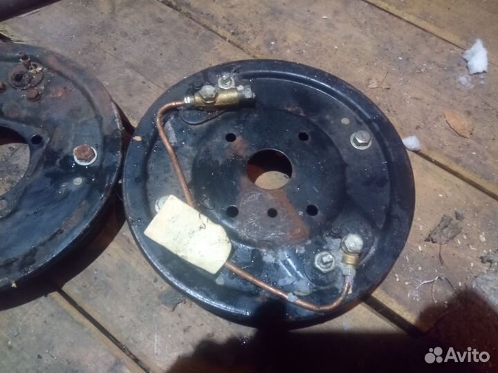 Тормозные калодки в зборе