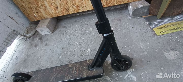 Трюковой самокат