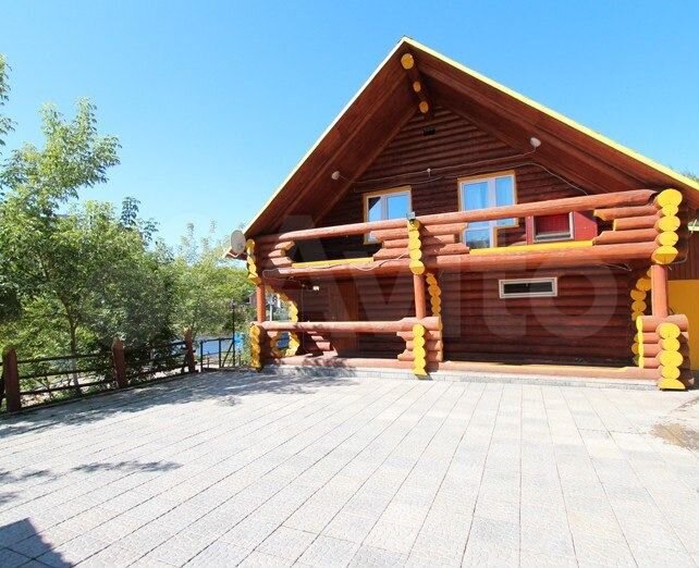 Коттедж 150 м² на участке 8 сот.