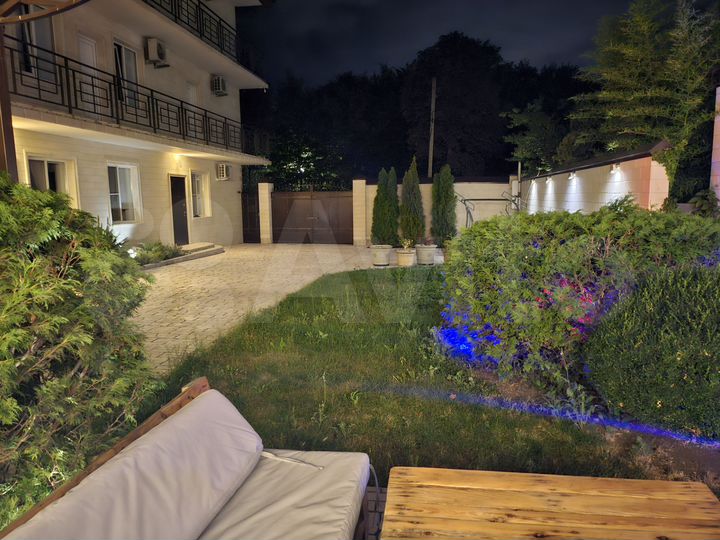 Гостиница, 229.8 м²