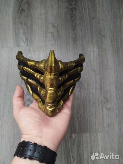 Маска скорпиона