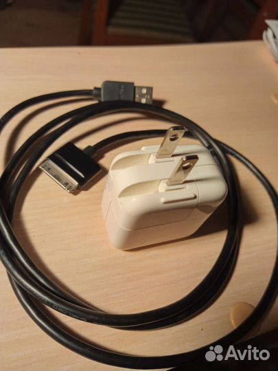 Зарядка на iPhone оригинал