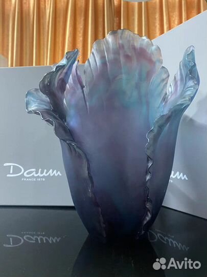Ваза daum tulipe 31
