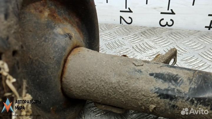 Стойка передняя левая Ford Focus 2 рест. 2007