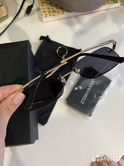 Солнцезащитные очки женские