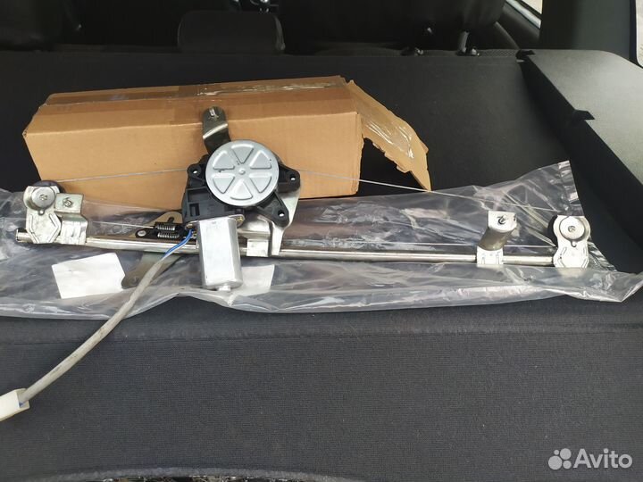 Стеклоподъёмники с электроприводом на Рено