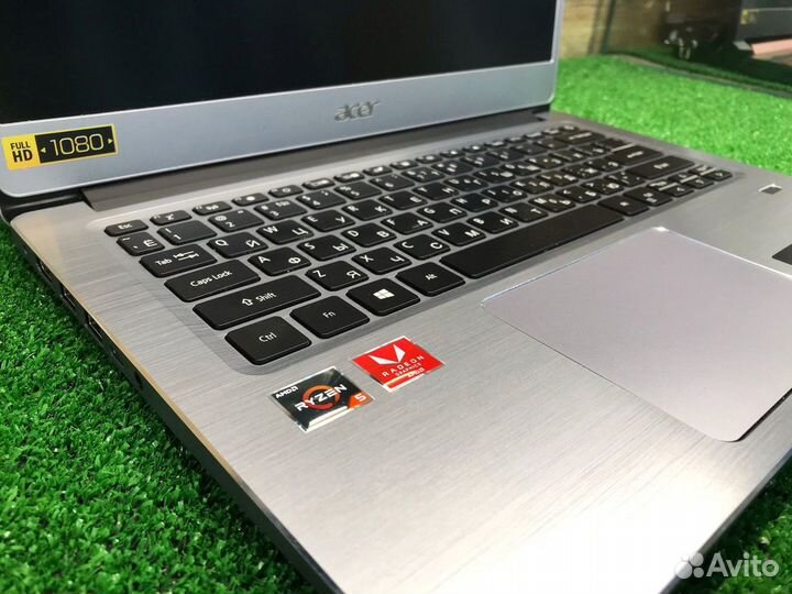 Ноутбук Acer Swift 2021г Ryzen 5 3500/8/256