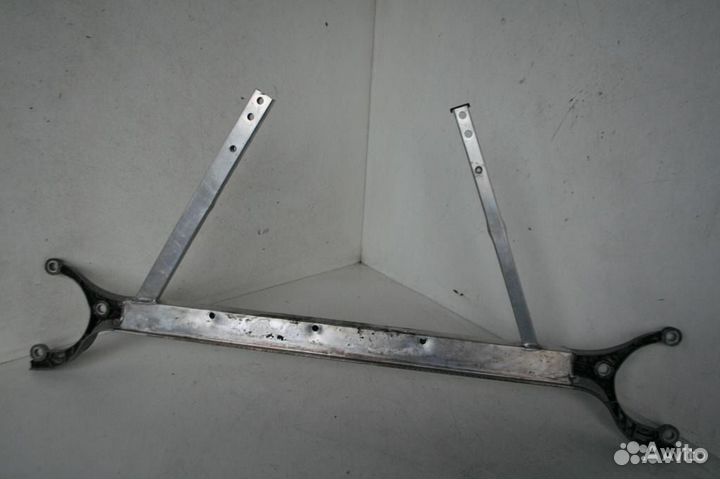 Траверса рамы поперечная Audi A8 D3 4E 2004-2010