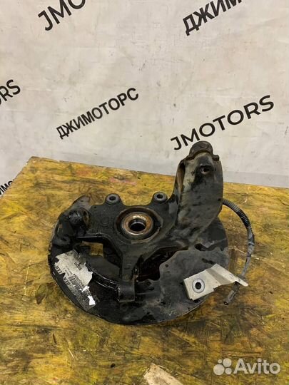 Кулак поворотный ступица Volvo V50 S40 C30