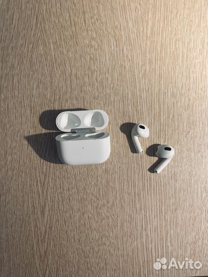 Наушники Apple AirPods 3 (MME73RU/A) Оригинал