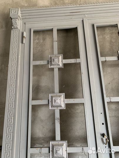 Входная дверь