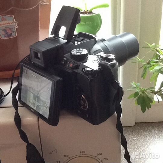 Nikon Coolpix P100 26х-кратный