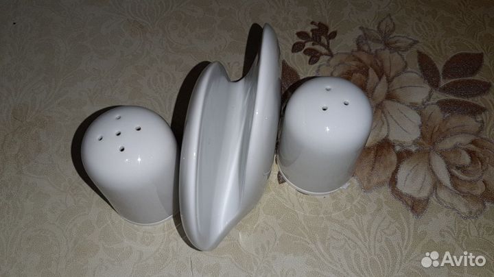 Столовый набор для специй новый