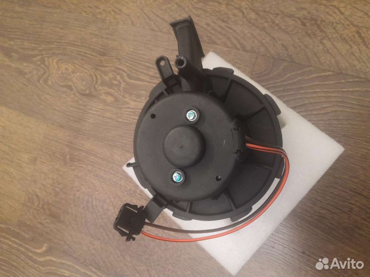 Мотор отопителя Audi Q5 A5 8T, Audi A4 B8