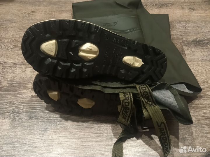 Болотные сапоги Sardonix