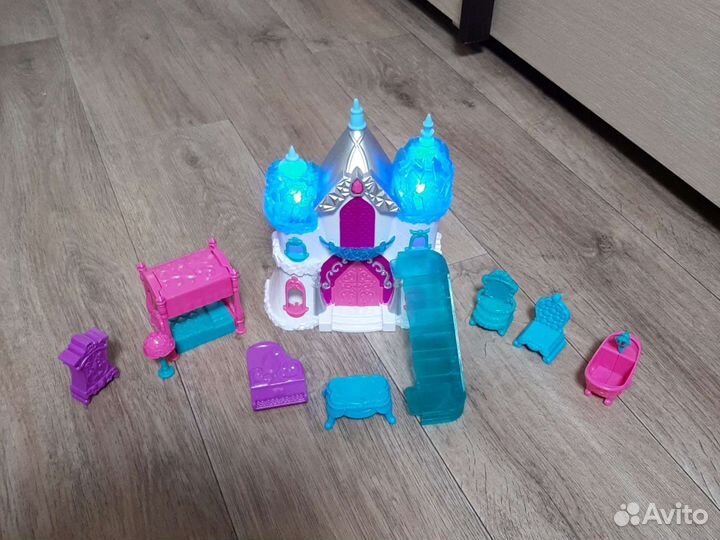 Игрушка Замок