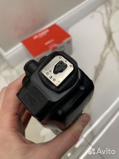 Вспышка Canon 600 EX -RT