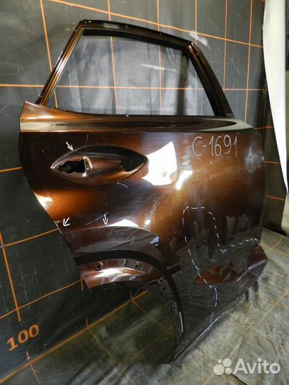 Дверь задняя правая - Lexus NX300