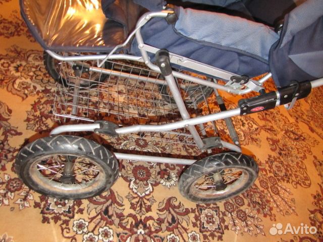 Продам детскую коляску
