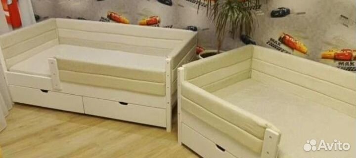 Детская кровать с бортиками