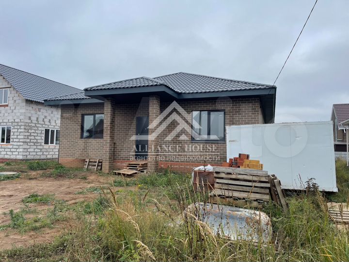 Коттедж 120 м² на участке 6 сот.