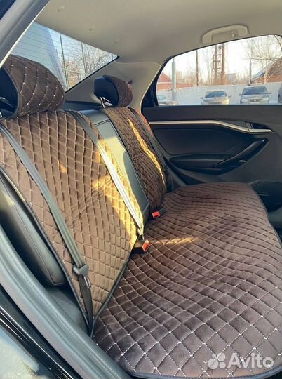 Накидки на сидения