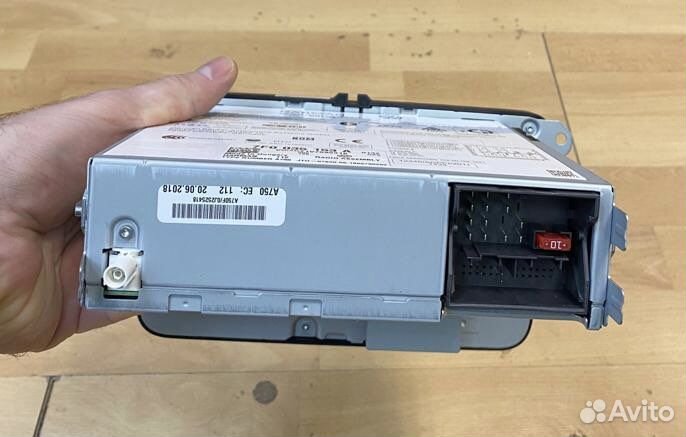 Магнитола оригинальная VW