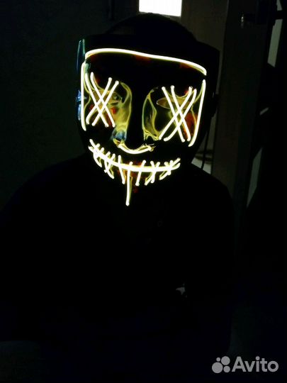 Неоновая Маска